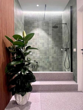 Loft 206